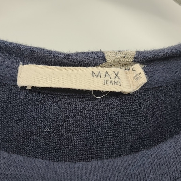 Max jeans navy with cream stars sweatshirt. Size s - Picture 3 of 4